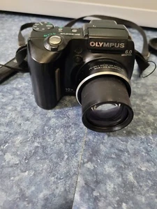 Olympus SP-500UZ Ultra Zoom Digital Camera 6.0MP, 10x Optical Zoom - Picture 1 of 6