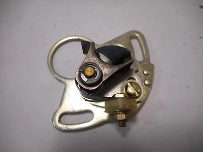 YAMAHA YL2 YG5T NEW OEM CONTACT BREAKER ASSEMBLY 165-81121-21-00 - Image 1 of 4