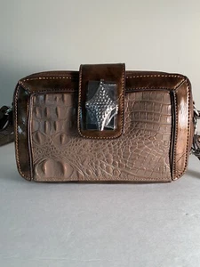MC Marc Chantal Cross Body - Preowned Two Tone Brown Gold - Picture 1 of 9