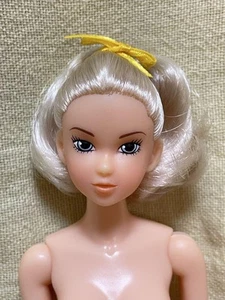 momoko puppe Go For Victory (nur Körper) - Bild 1 von 5
