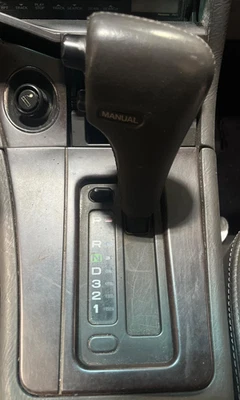 Subaru SVX 1992 3,3 L palanca de cambios automática de piso transmisión selector de engranajes AT 92 Foto 1 de 2