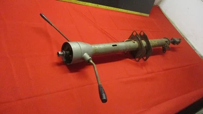 1963-66 VALIANT DART STEERING COLUMN MANUAL 3 ON THE TREE - Image 1 of 4