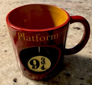 Harry Potter 9 ¾ Spinner Mug – Silver Buffalo 20 oz Hogwarts Express Ceramic - Picture 1 of 8