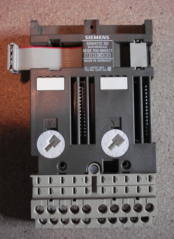 Embase automate Siemens S5 ET100/200 - 6ES5 700-8MA11 - Photo 1/1