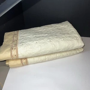 J C Penney Chris Madden Set Of 2 Quilt Euro Pillow Shams 33" Square Cream Gold - Picture 1 of 9