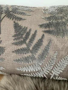 Proflax Kissen grau/braun 50x60 cm incl. Füllung + passendes Kunstfell - Bild 1 von 4
