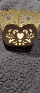 Lenox Eternal Hearts LARGE 8" Pierced Round Bowl Scalloped Trim - 24k Gold - Picture 1 of 11