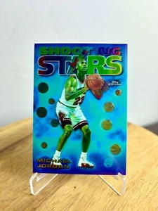 1997-98 Topps Chrome Season's Best #SB6 Michael Jordan Shooting Stars - Foto 1 di 2