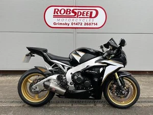Honda CBR1000RR Fireblade ABS, 2010 - Picture 1 of 19