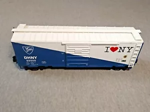 MTH O Gauge 50000 DHNY "I Love NY" Boxcar ~ TS - Foto 1 di 8