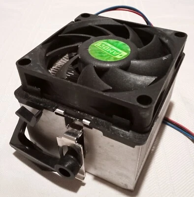 VENTOLA DISSIPATORE PER CPU AMD - Immagine 1 di 4