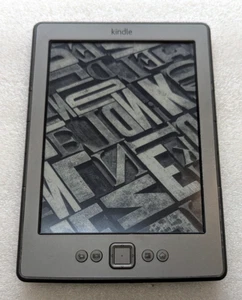 AMAZON KINDLE e-READER 4th GENERATION D01100 2GB GREY 6” - USED GOOD CONDITION - Picture 1 of 3