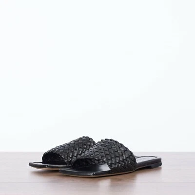 BOTTEGA VENETA 855$ Slide Sandals - Squared Toe, Flat Black Woven Leather - Image 1 of 4