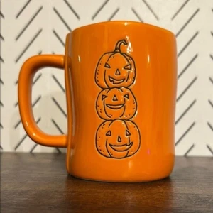 Taza de café Rae Dunn Trick or Treat grande 18 oz Jack-O-Lanterns naranja calabaza - Imagen 1 de 5