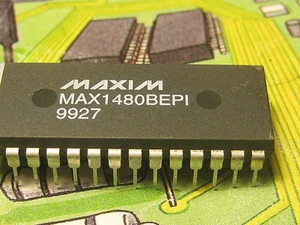 MAX1480BEPI RS-422/RS-485 Interface IC Isolated RS-485/RS-422 Data Interf. 1pcs - Imagen 1 de 2