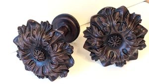 Pair of 2 Medallion Faux Wood Curtain Pulls Finials Tie Backs Drapery 4x4x 2.5" - Picture 1 of 5