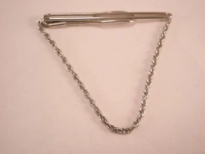 2-5/8"Prince of Wales Chain Silver Tone Light Pendant Vintage SWANK Tie Bar Clip - Picture 1 of 4