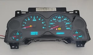 2007 GMC CHEVROLET SIERRA SILVERADO USED INSTRUMENT CLUSTER P#25799983 28081459 - Picture 1 of 8