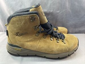 Danner Mountain 600 4.5” Sand Boots Women’s 62255 Size 11
