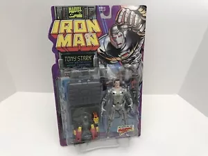 Iron Man TONY STARK w/ Armor Carrying Suitcase Action Figure ToyBiz 1995 - Picture 1 of 12
