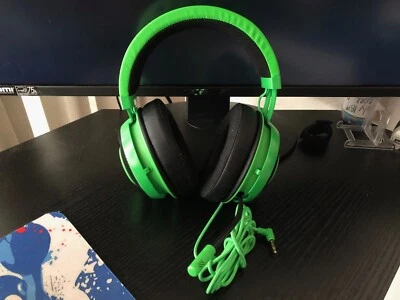 Razer RZ04-02830200-R3U1 Over the Ear Kraken Gaming Headset - Green - Image 1 of 3