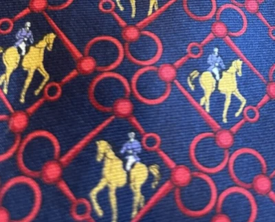 SETA ЛОШАДЬ ВЫСОКОГО КЛАССА ПЛАТЬЕ КОСТЮМ ДИЗАЙНЕР ГАЛСТУК ГАЛСТУК БЕСПЛАТНАЯ ДОСТАВКА - Изображение 1 из 4