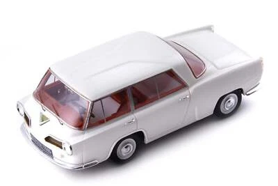 1957 Renault Projet 600 1:43 AutoCult 06061 - Image 1 of 3