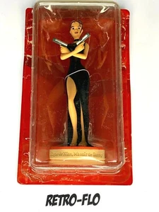 Lara Croft Tomb Raider Figurine The Dagger Of Xian Surrey Manor - Atlas - NEW - Picture 1 of 2