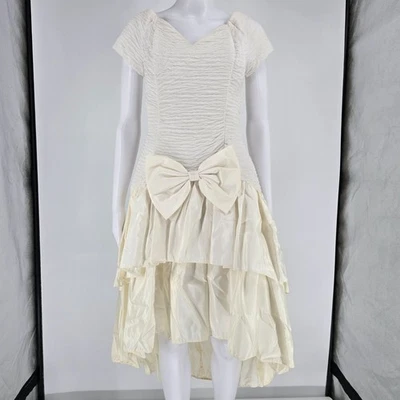 Vestido de formatura/pary vintage década de 1980 nuance marfim franzido frente arco alto baixo (XS) - Imagem 1 de 4
