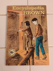 Encyclopedia Brown Boy Detective von Donald Sobol 1963 Softcover Buch - Bild 1 von 7