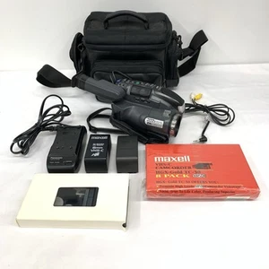 Panasonic Video Camcorder PV-L691D 300X Hi Def Digital 26X Works Vintage Bundle - Picture 1 of 18