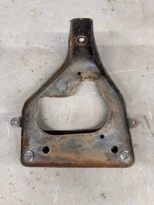 1961 1962 Chevy Impala брандмауэр рулевая колонка монтажный кронштейн кронштейн BelAir OE - Изображение 1 из 4