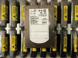 DISQUE DUR SEAGATE ST3300655SS 300 Go 15K SAS 3,5" - Photo 1/3