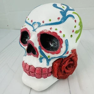 Tag der Toten rote Rosen Ranken Glitzer Sugar Skull Figur Deko - Bild 1 von 12