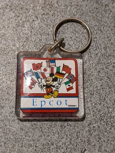 VTG Walt Disney World Epcot Center Flags Mickey Square Acrylic Keychain Key Ring - Picture 1 of 3