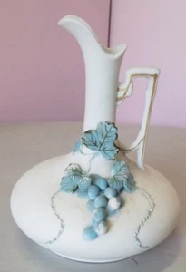 Antike Lefton Knospenvase im Krugstil. Blaue Blätter/Trauben. Handbemalt. - Bild 1 von 2