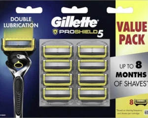 Gillette Proshield 5 - Razor Blades 8 - Pack Made In Germany FREE POST - Picture 1 of 1