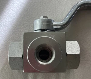 TaiXin 3 Way High Pressure Hydraulic Carbon Steel Ball Valve 3/8" NPT FREE SHIP - Picture 1 of 12