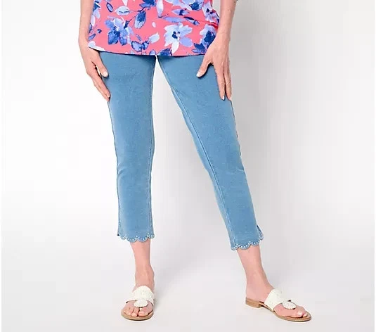 Quacker Factory Jeannes Short Scalloped Cropped Pant Medium Wash, XSmall A681252 - Image 1 of 1