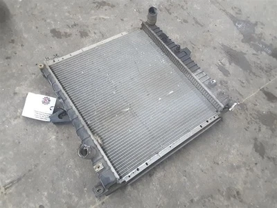 Radiator Sport Trac Fits 01-05 EXPLORER 250776 Foto 1 de 4