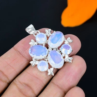 Pendente In Argento Sterling 925 Fatto A Mano In Gemma Opale Latteo 1.58" - Immagine 1 di 4