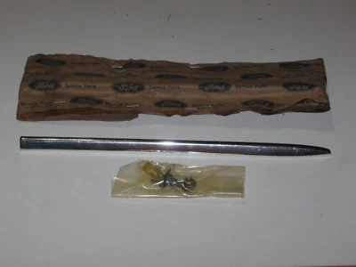 Ford 1971 guardabarros delantero moldeado faro nuevo Galaxy 500 Custom Ltd Ranch Wagon Foto 1 de 4