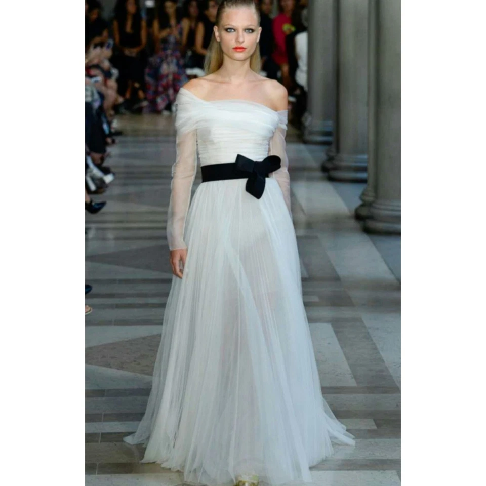 Carolina Herrera Tulle Layered Wedding Gown Couture Black White Off The Shoulder - Image 1 of 4