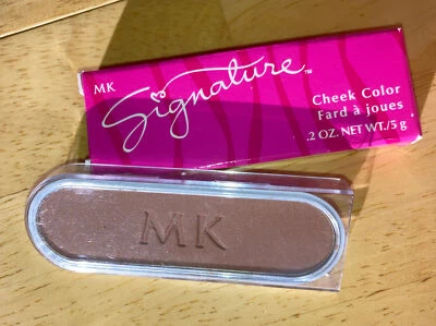 Mary Kay Mk Signature Burnished Bronze Cheek Color Blush #8900 NIB - Image 1 of 4