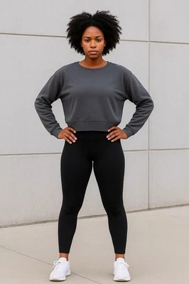 Hollister Mujer’s Gris Sudadera Recortada L Suave Pullover Cuello Redondo Salón Informal Foto 1 de 4