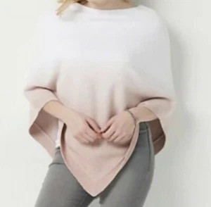 Barefoot Dreams | CozyChic Ultra Lite Ocean Breeze Poncho in Ombré Rose Mist I - Picture 1 of 11