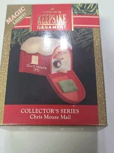Correo Chris Mouse vintage, buzón iluminado sello árbol de Navidad adorno FS - Imagen 1 de 2