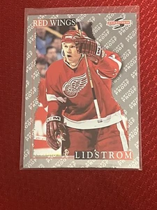 Nicklas Lidstrom *Rare Card* 1995-96 Score Black Ice Artists Proof #51 (NM/MT) - Picture 1 of 2