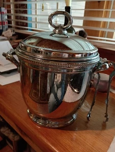 Secchiello ghiaccio argento rivestito in vetro vintage isolato sottovuoto imperfetto - Foto 1 di 7