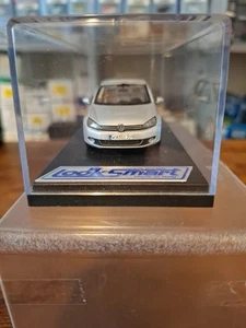 Look Smart 1.43 Volkswagen Golf VI - Silver - Picture 1 of 11